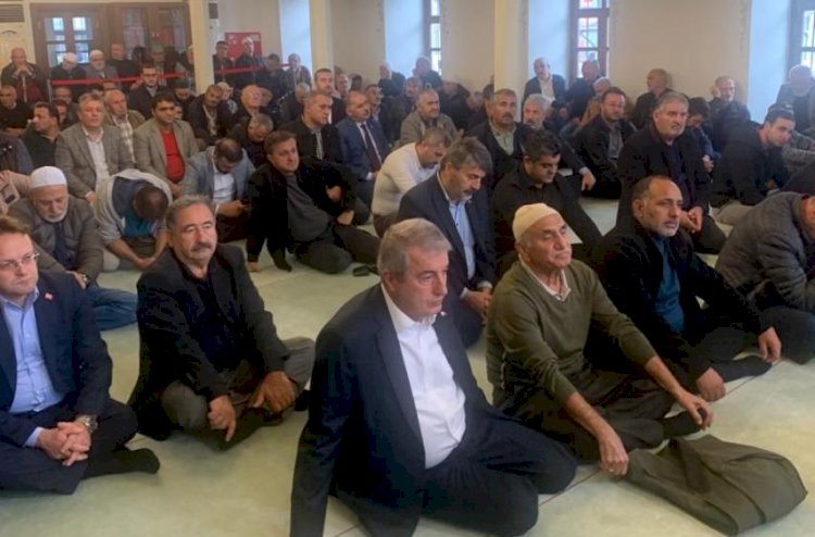 ÖZDEMİR BAYRAKTAR SARIYER’DE ANILDI
